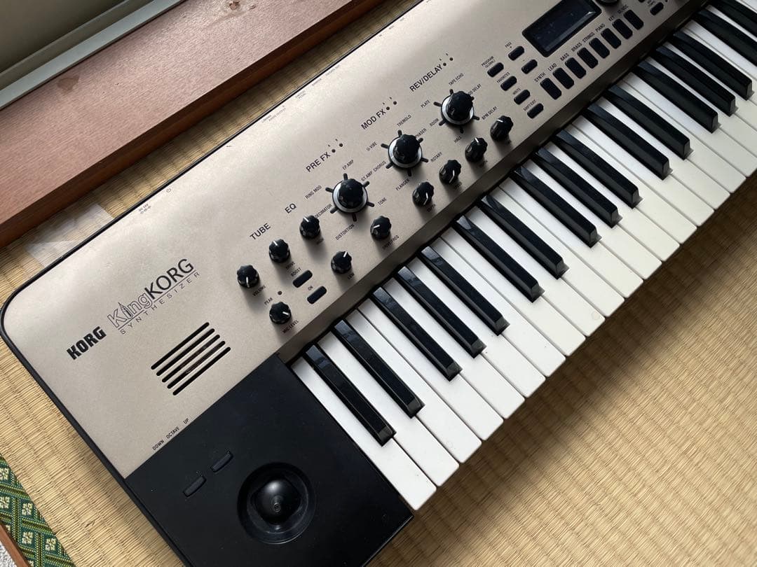 鍵盤楽器 KORG kingkorg