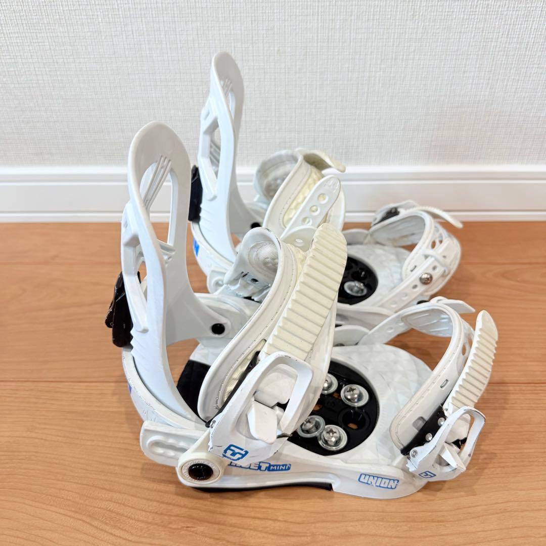 UNION キッズ　スノーボードビンディング ホワイト