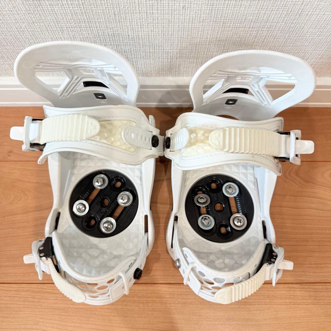 UNION キッズ　スノーボードビンディング ホワイト