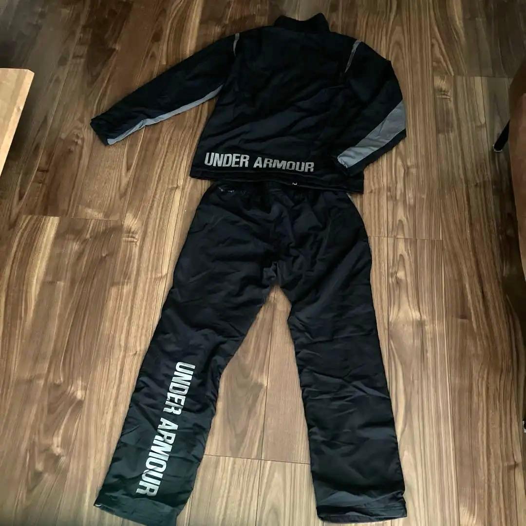 Under Armour ブラックジャージ上下セット