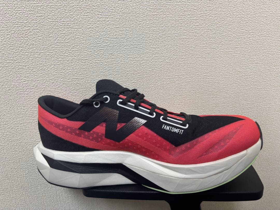 スパイク・シューズ New Balance FuelCell Elite V4 28.0cm