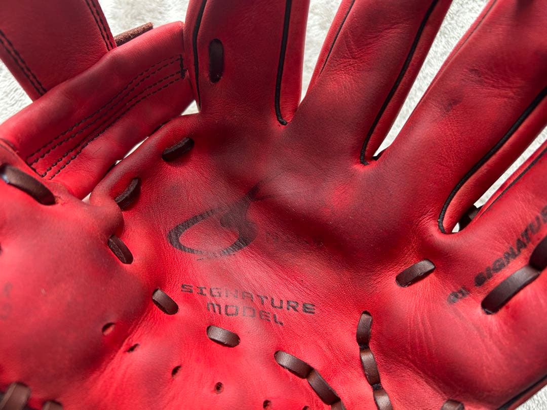 ナイキ　NIKE 野球グローブ 赤　右投用　内野手用グローブ　廃盤　激レア