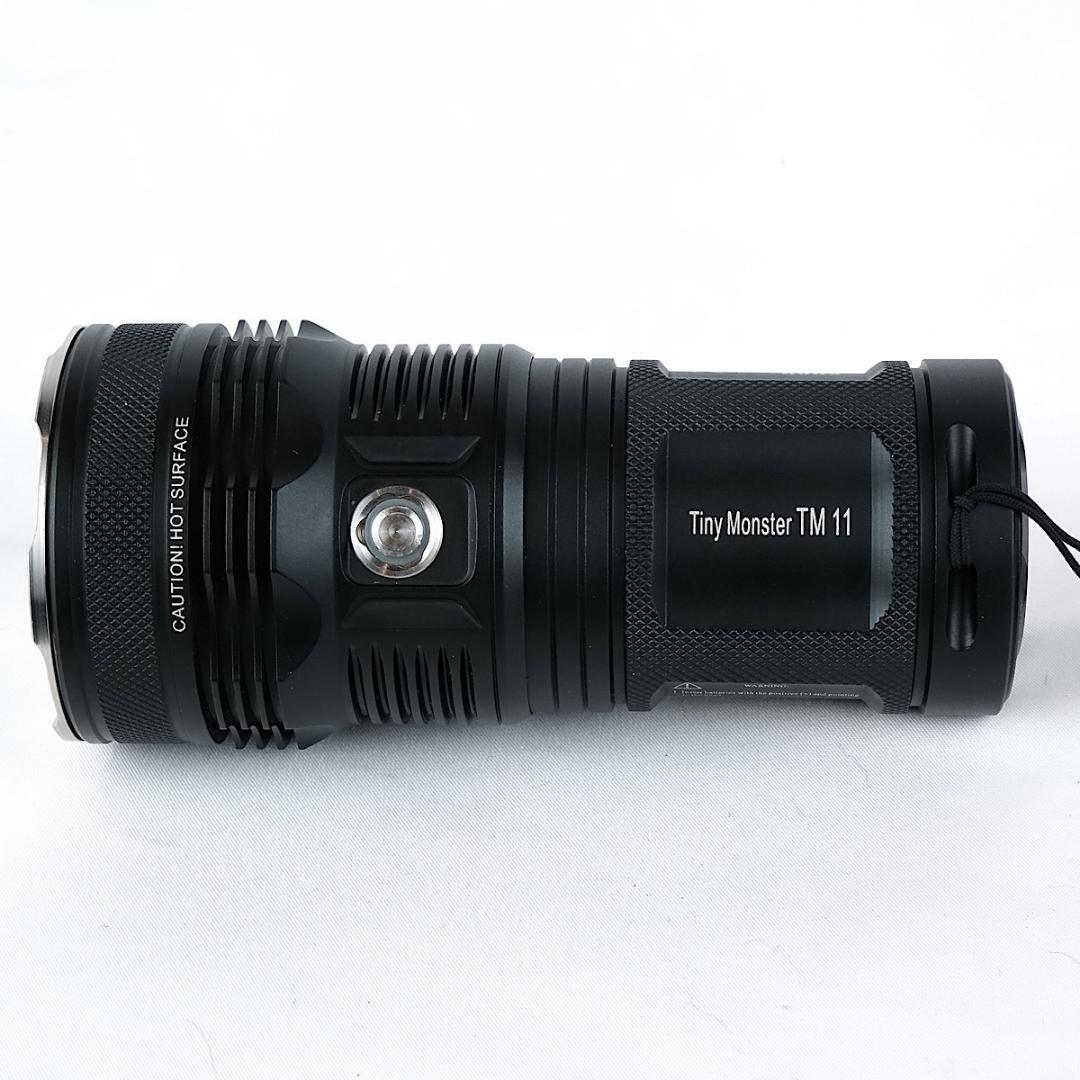 Nitecore TM11 Tiny Monster 高品質フラッシュライト