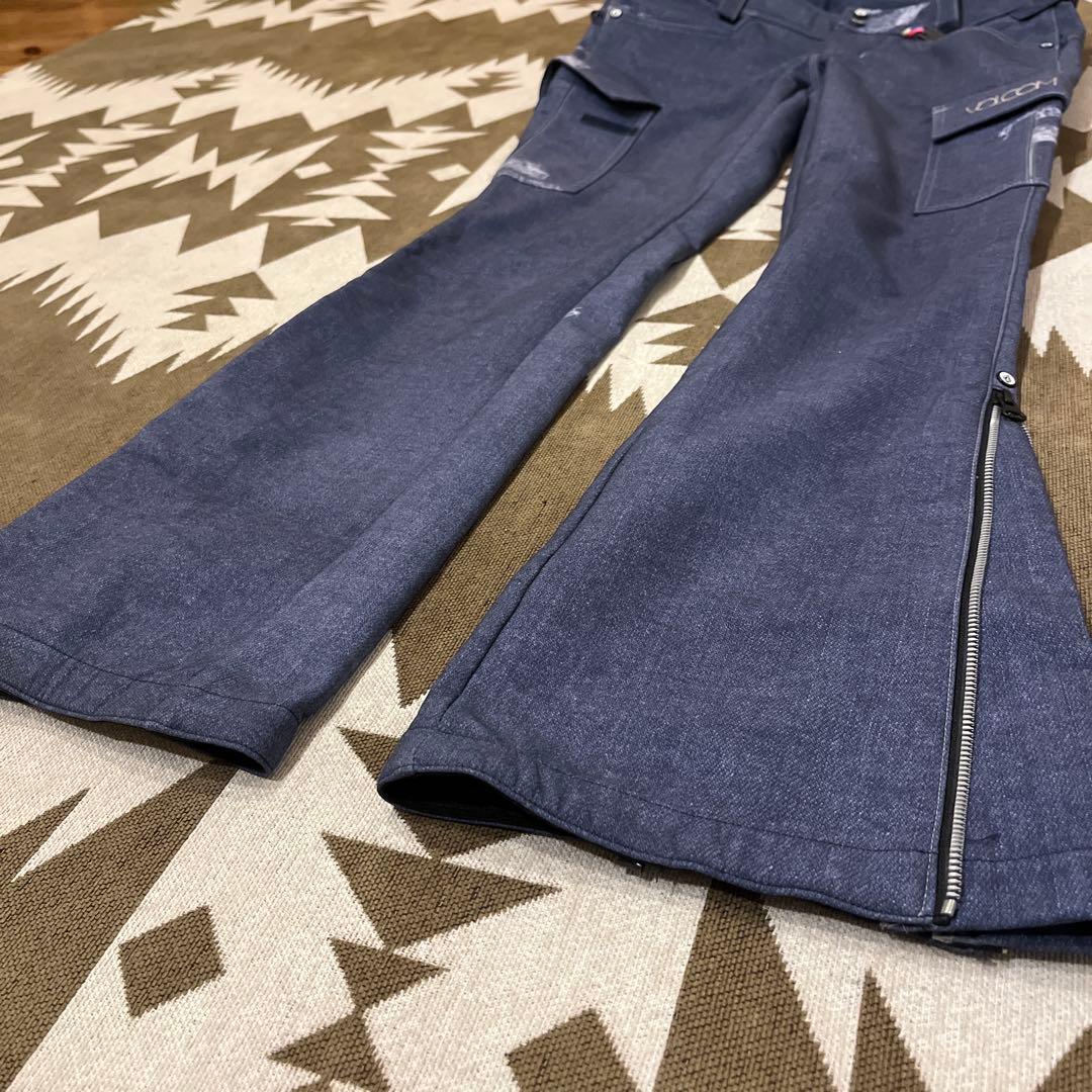 VOLCOMウェア上下セットSサイズ　パンツ×2本＋ベルト