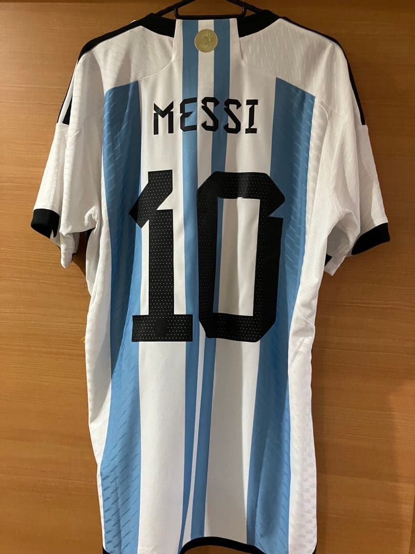 adidas アルゼンチン メッシ オーセンティックユニフォーム