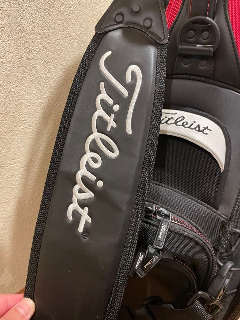 Titleist ゴルフキャディバッグ 黒/白/赤 プロツアーモデル