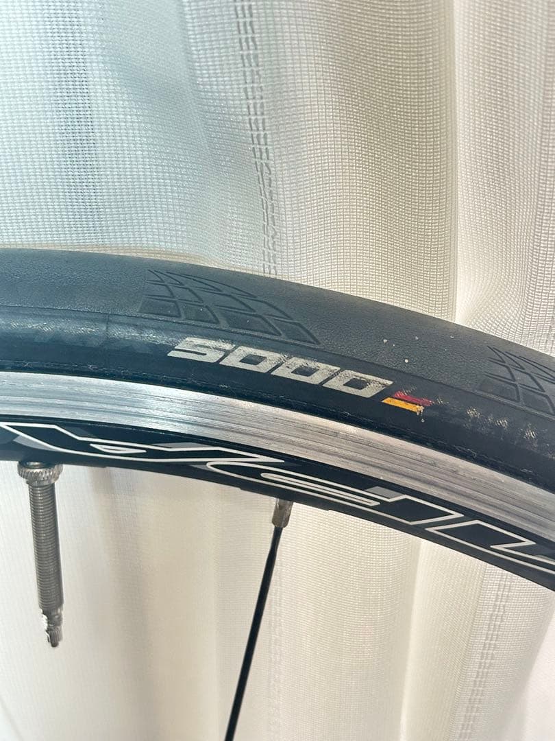 700C アルミニウム クリンチャーホイール 11速