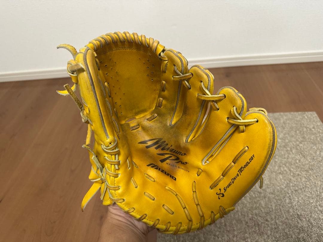 Mizuno Pro 軟式投手用グローブ