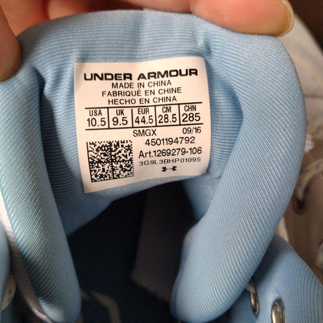 UNDER ARMOUR カリー3　Birthday海外限定モデル