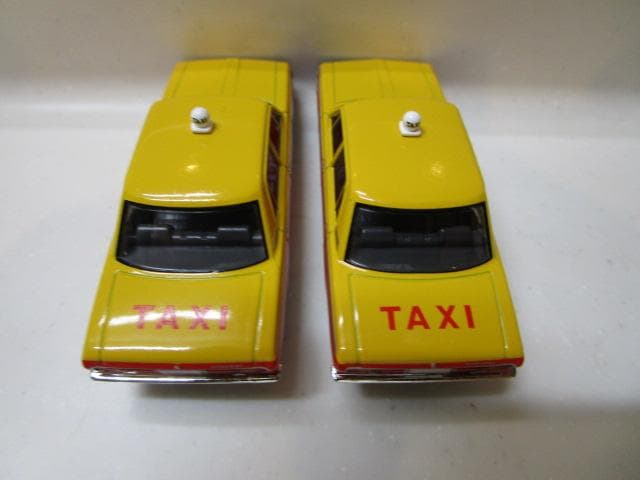 トミカLV/新品未開封/トミカショップ トヨペットクラウンタクシー2箱セット