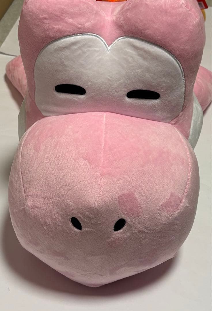 新品 USJ ヨッシー ピンク ぬいぐるみ クッション ユニバ