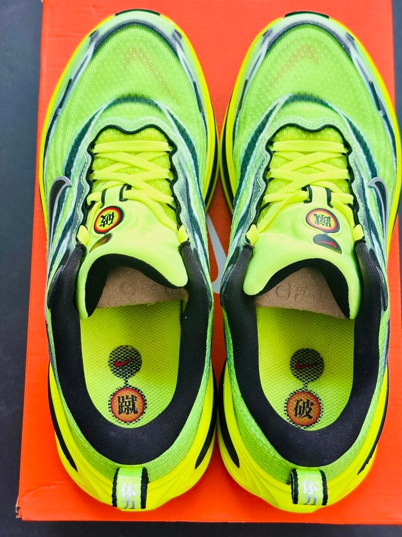 NIKE ボメロプラス ボメロ18 SE 25.5 ZoomX 限定 蛍光 美品