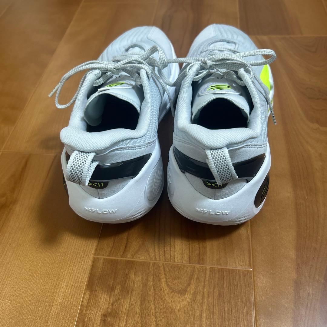 Under Armour CURRY 12 バスケットボールシューズ