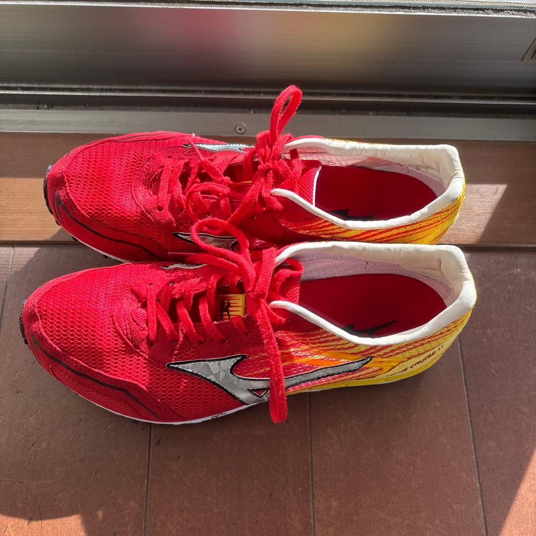 Mizuno 陸上競技用シューズ レッド/イエロー　25cm