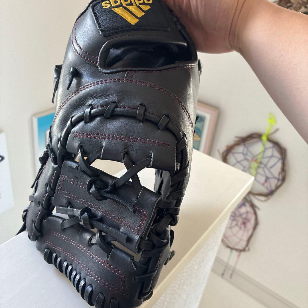 新品未使用adida professional 硬式右利きファーストミット　本革