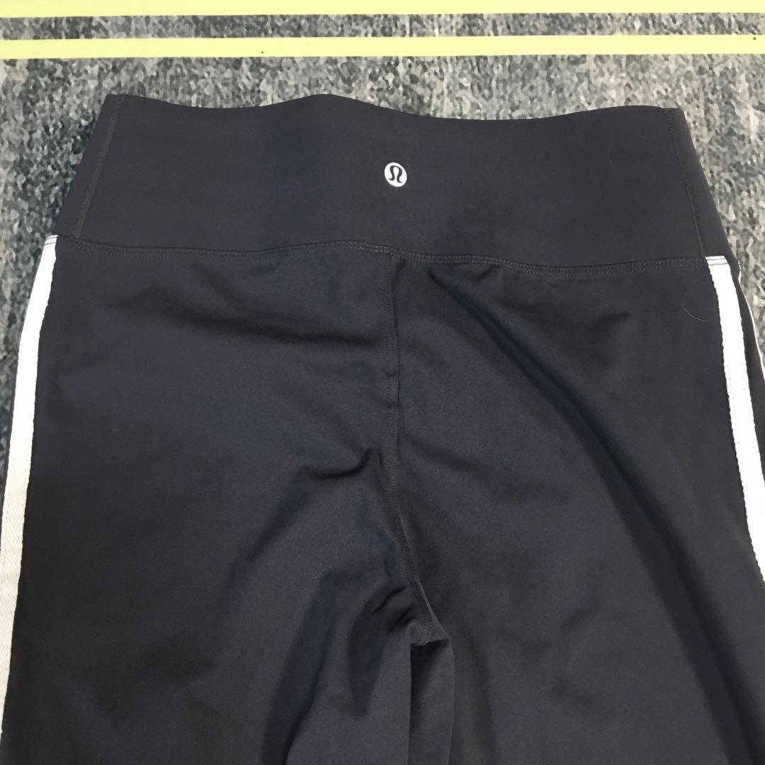 LULULEMON☆ 黒 フレア ヨガパンツ サイドストライプ