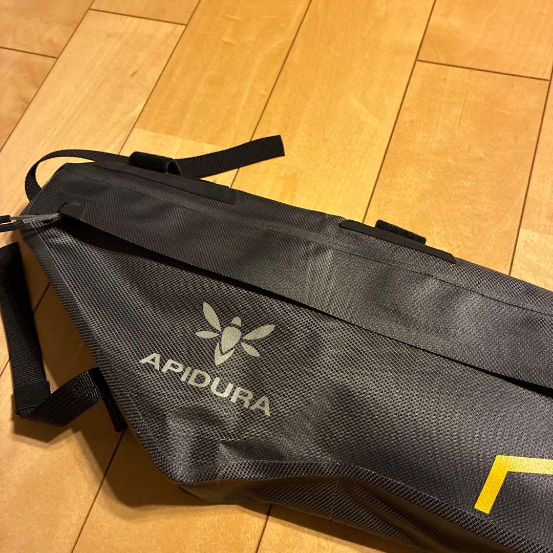 Apidura アピデュラ　フレームバッグ　Frame pack 4.5L