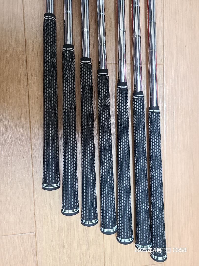 Cobra King Tour 5-PW,GW 7本 modus 115 S