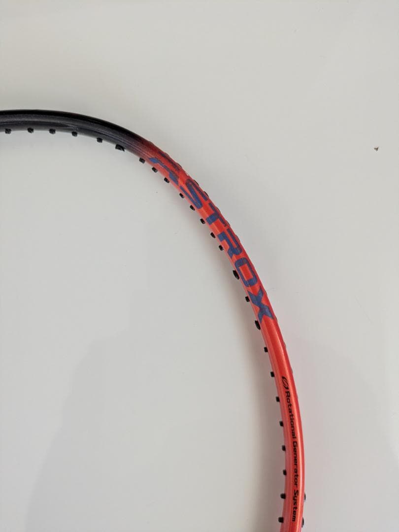 YONEX ASTROX 77 PRO 4UG5 バドミントンラケット