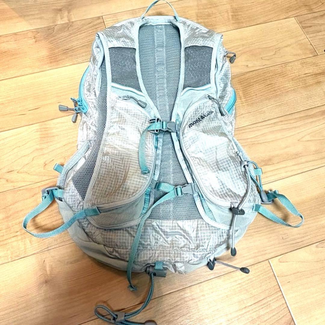 【美品】モンベル クロスランナーパック15 軽量 トレラン 登山
