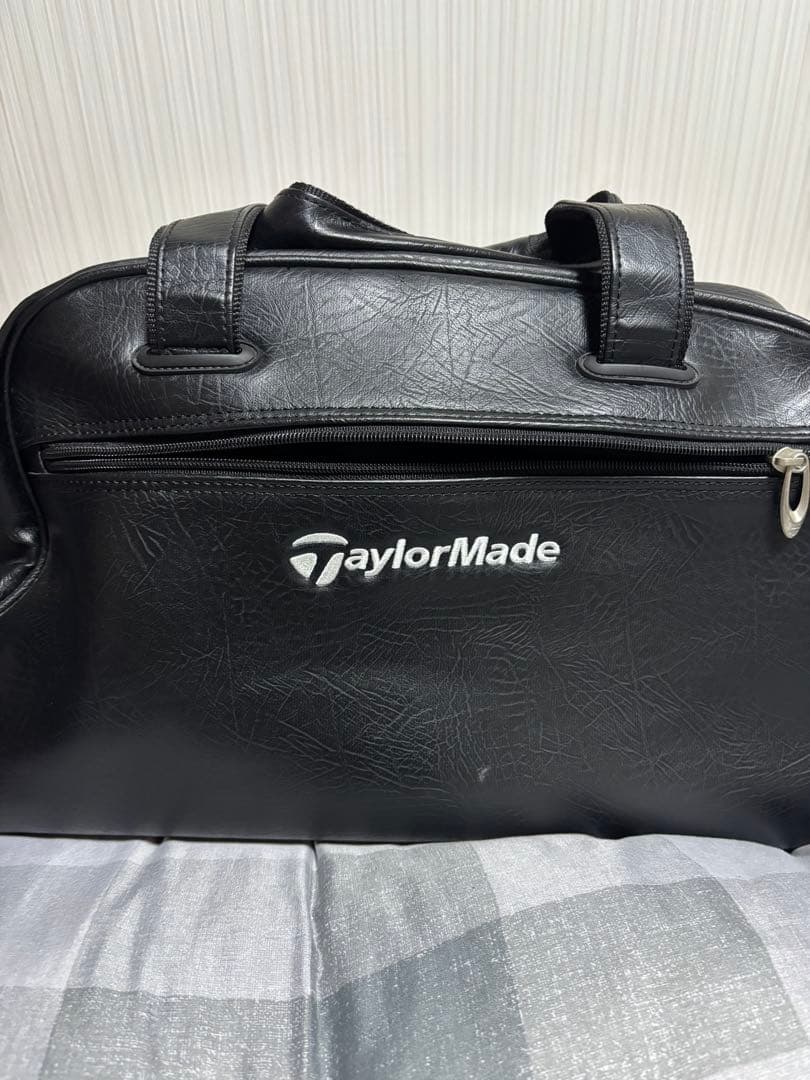 TaylorMade ブラックゴルフバッグ