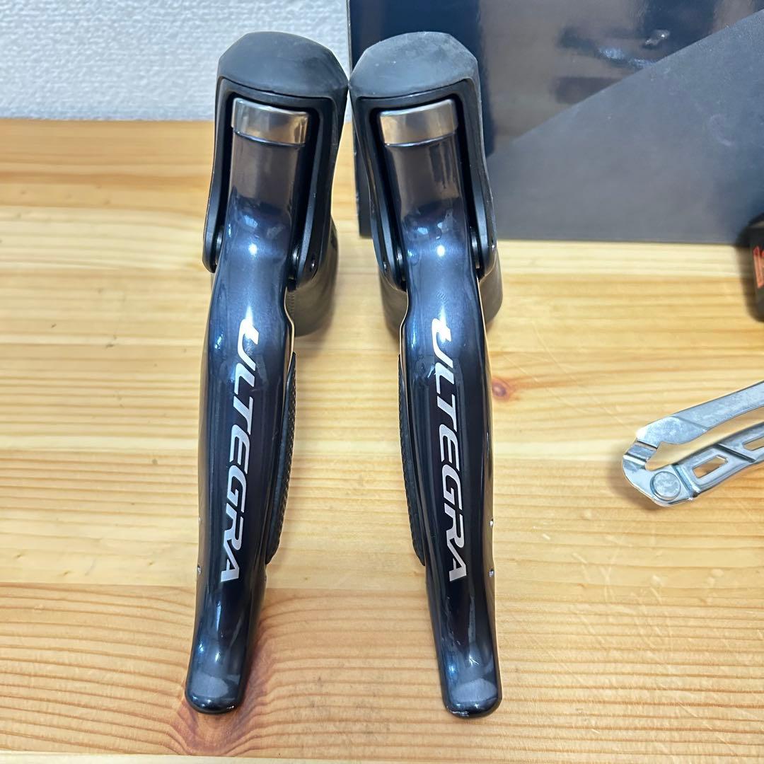 極美品 シマノ アルテグラ6870 Di2 11Sコンポセット