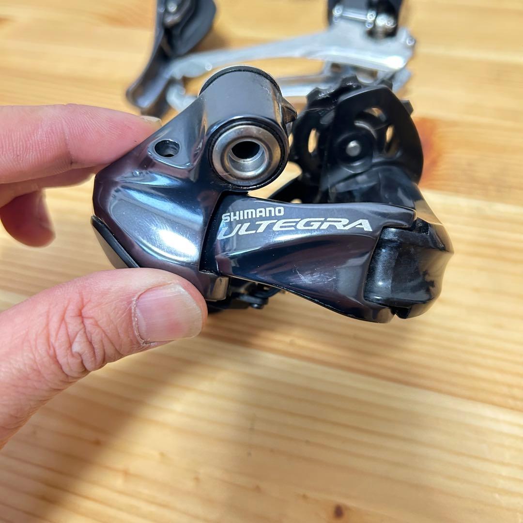 極美品 シマノ アルテグラ6870 Di2 11Sコンポセット