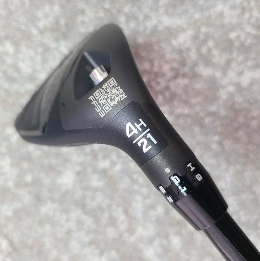 ☆試打のみ極美品☆【COBRA】コブラ　DS-ADAPT ユーティリティ4H