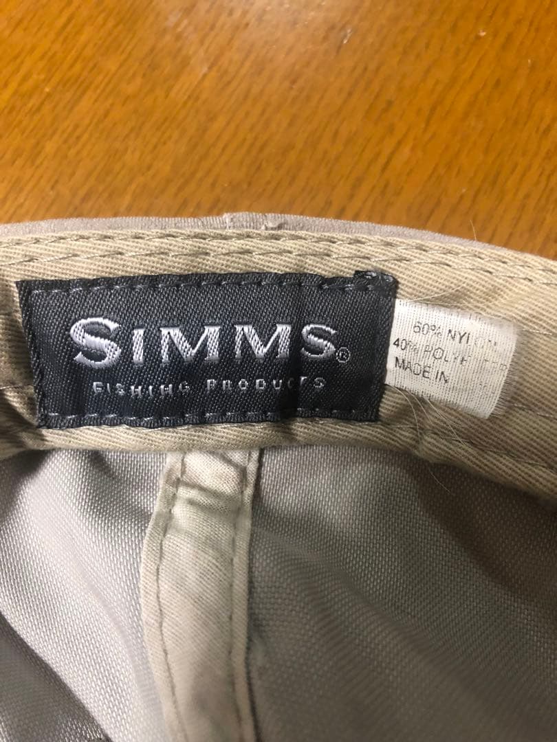 SIMMS ロングビルキャップ