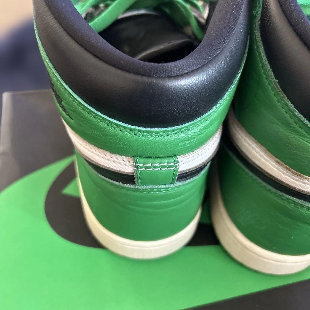 NIKE エアジョーダン1レトロハイOGスニーカー