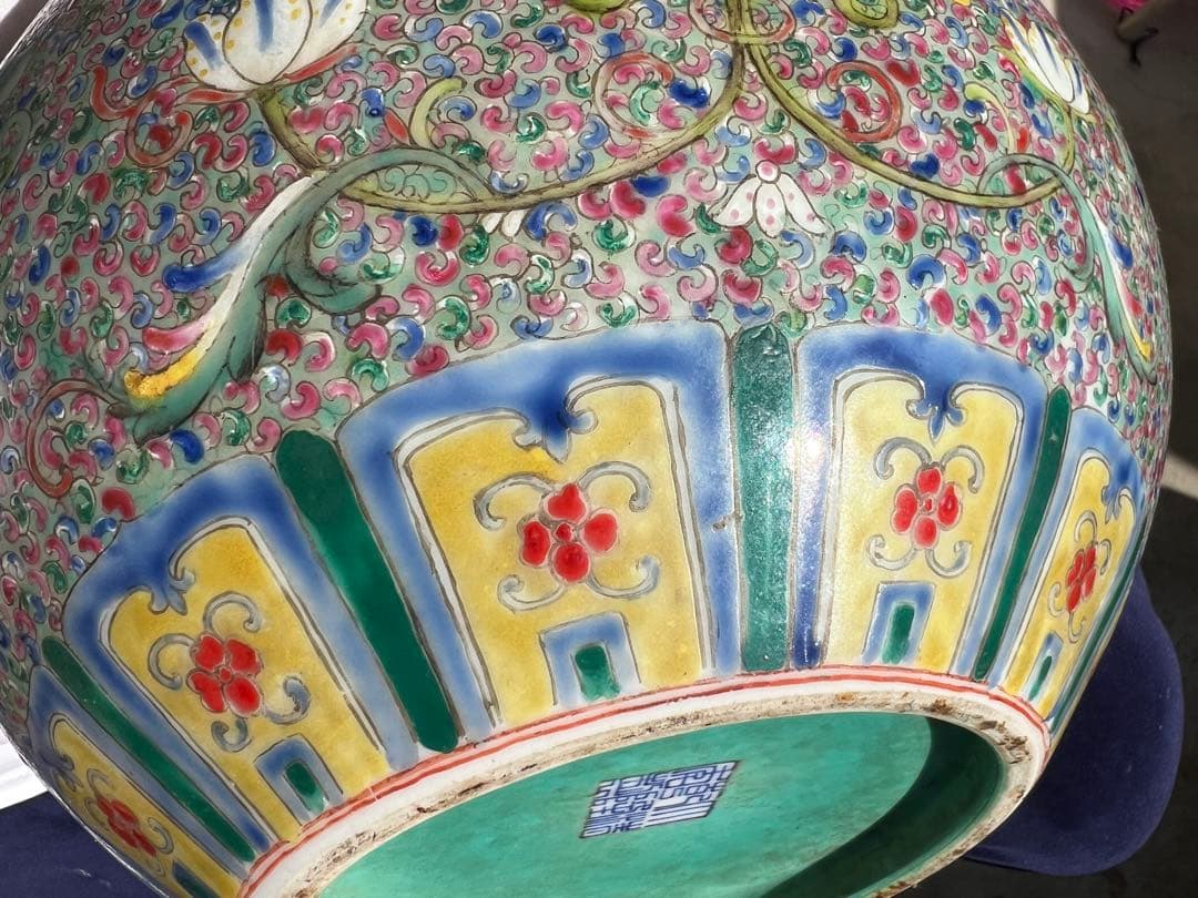 中国骨董花瓶　アンティーク価値分かる方是非コメント遠慮なく