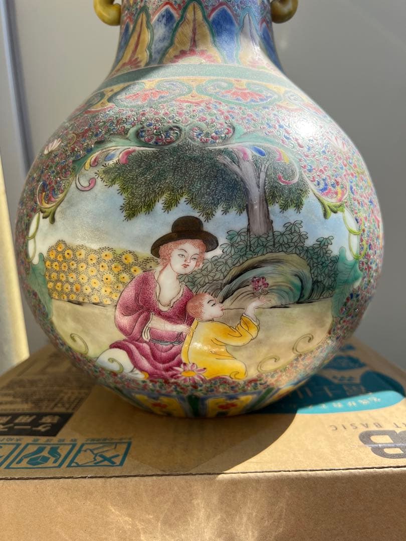 中国骨董花瓶　アンティーク価値分かる方是非コメント遠慮なく