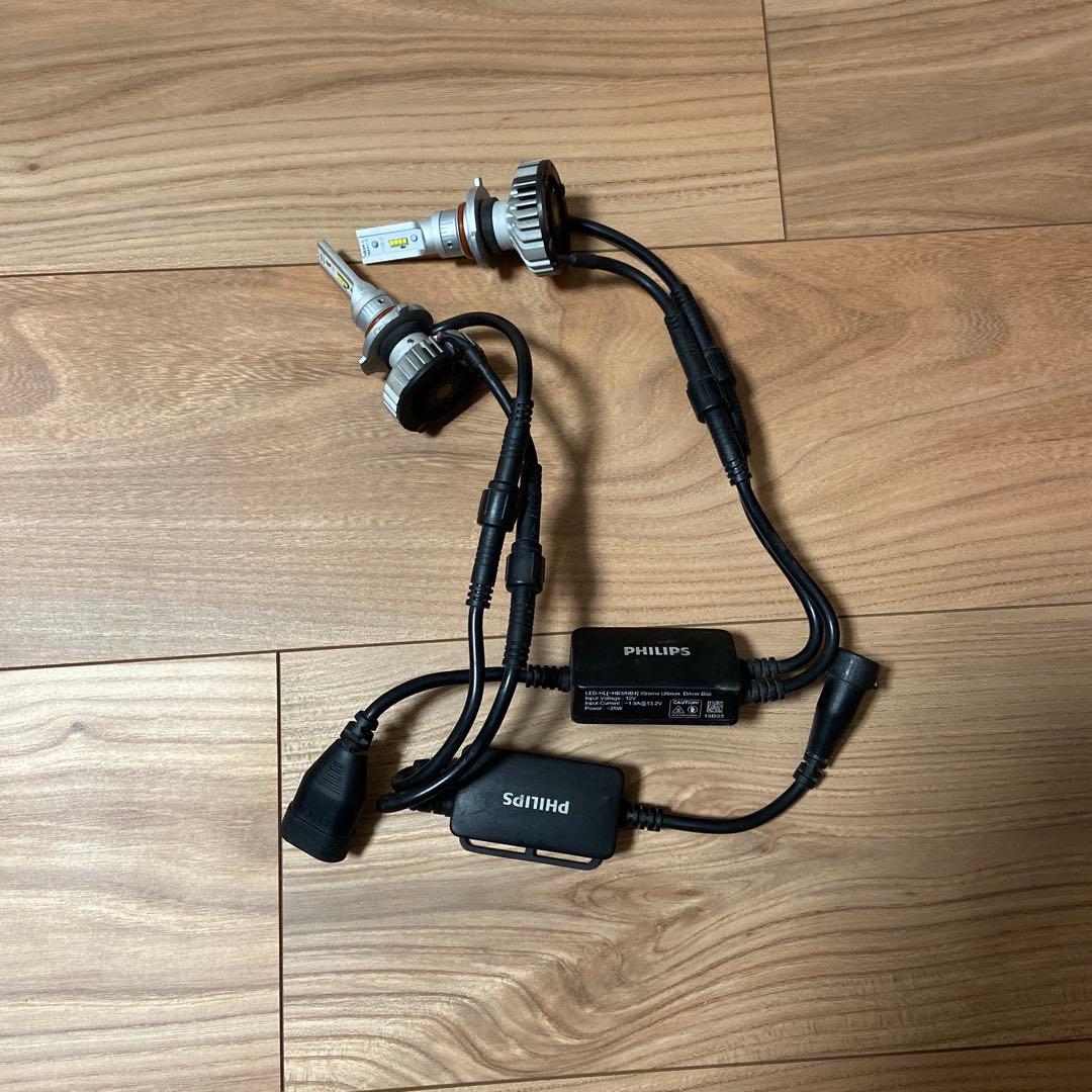 Philips X-tremeUltinon LED バルブ　コントローラー