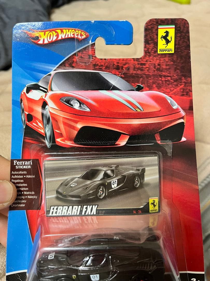 HotWheels フェラーリレーサー　FXX