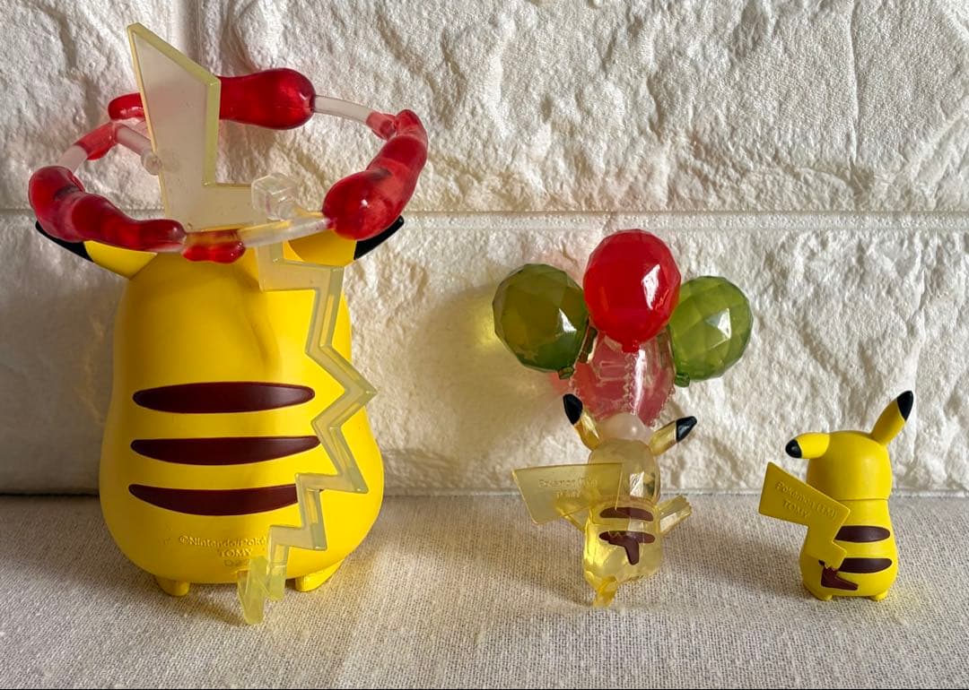 ポケモン　モンコレ　30体　まとめ売り　ピカチュウ　メルタン　メガサーナイト
