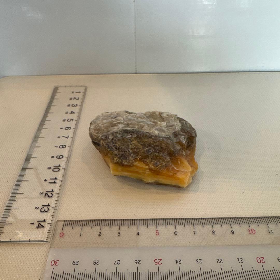 【松田様 ご検討品】北海道石　然別オパール　蛍光オパール 123ｇ