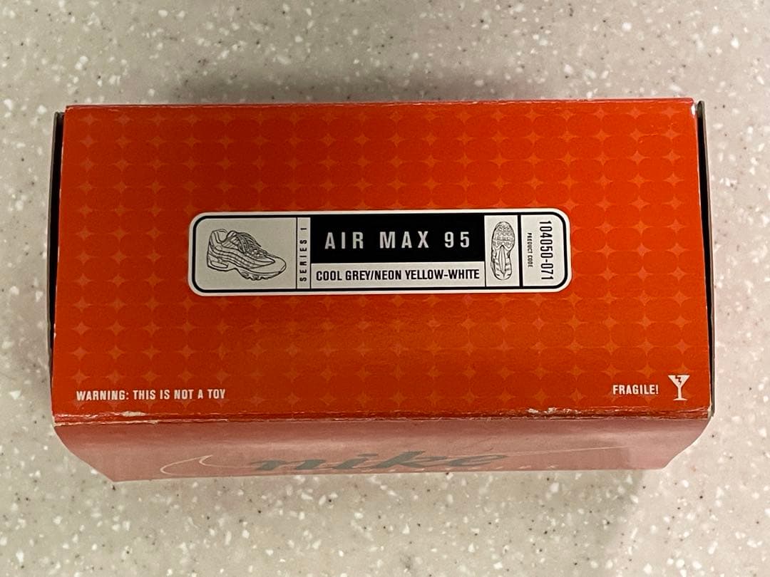 Nike Air Max 95 フィギュア
