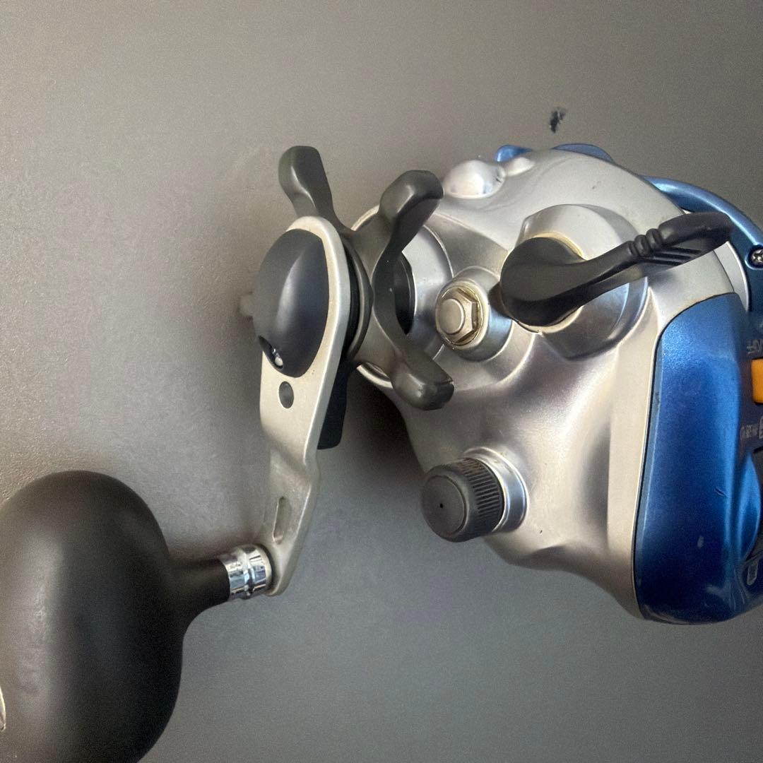 SHIMANO シマノ 電動リール 釣り 600H 動作未確認