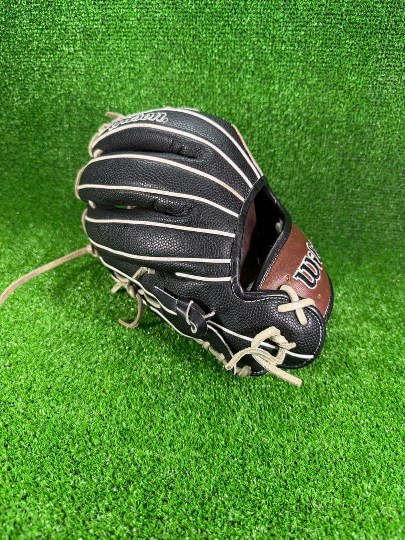 限定　ウイルソン　ワナビーヒーロー　軟式　内野手用　デュアル 87型
