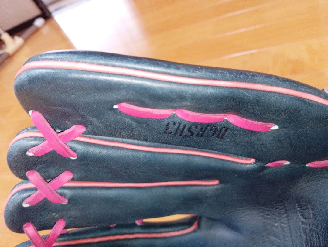 sskオーダー　軟式　外野手　美品