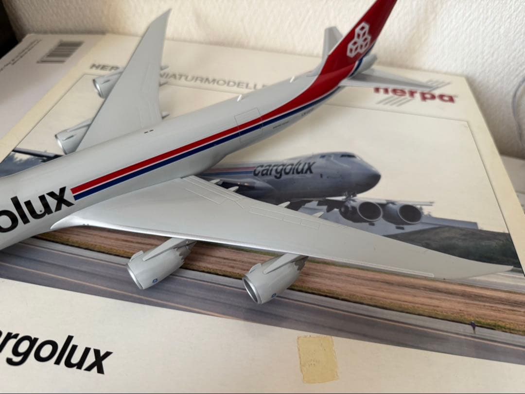 航空機・ヘリコプター herpa cargolux Boeing 747-8F 1/200