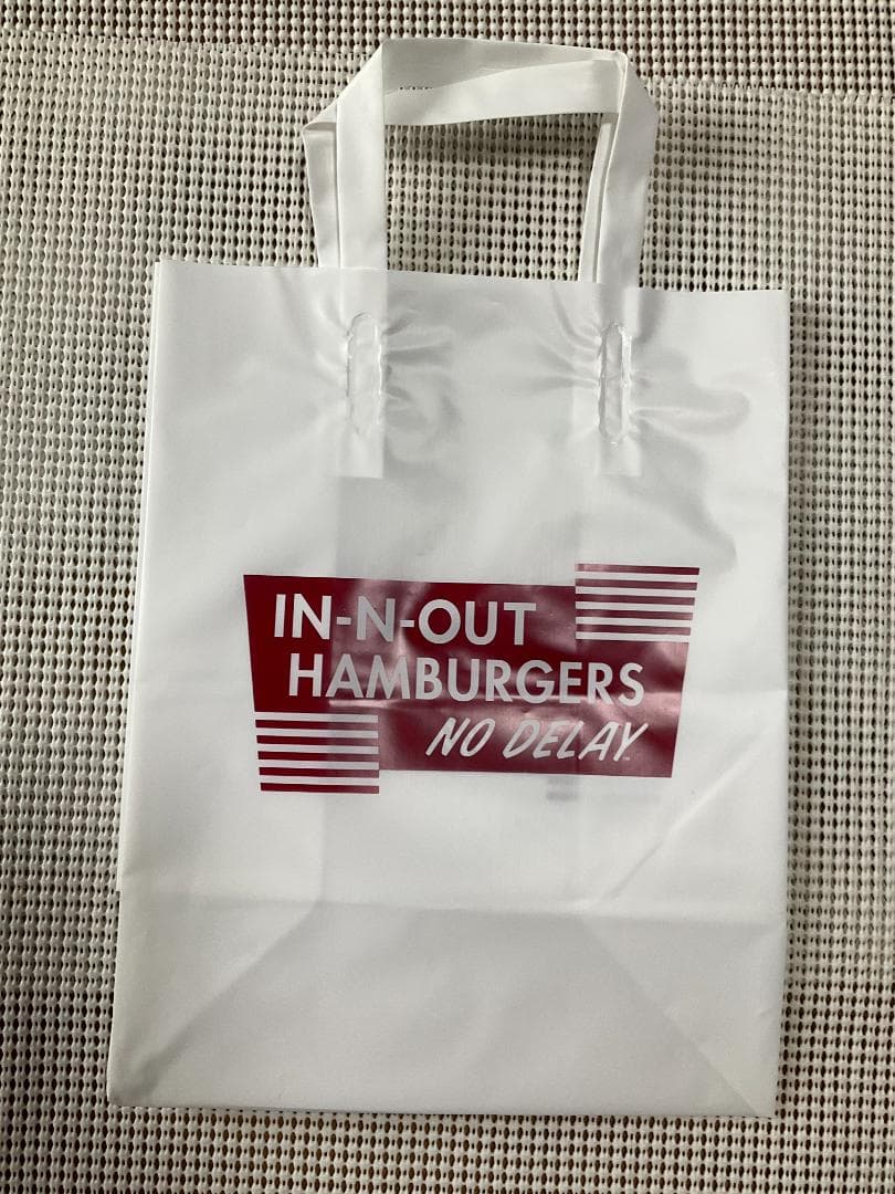 In-N-Out Burger イン・アンド・アウトバーガー ランチBOX水筒付