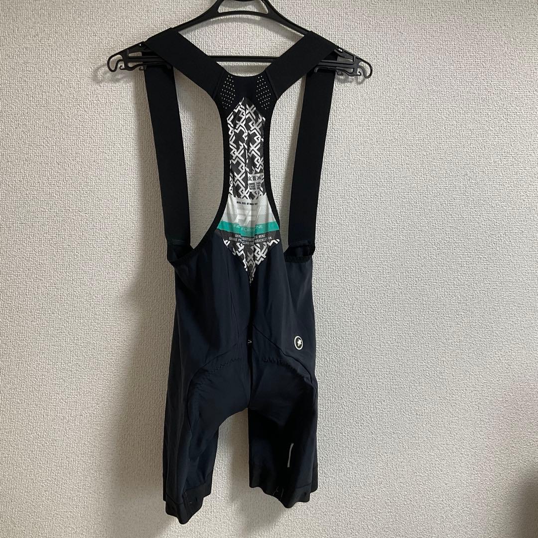 ASSOS サイクルジャージ、ビブショーツセット