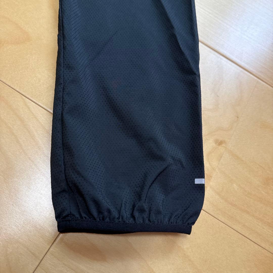 NIKE ランニングジャケット　ウィンドブレーカー　撥水　黒　ブラック　XL新品