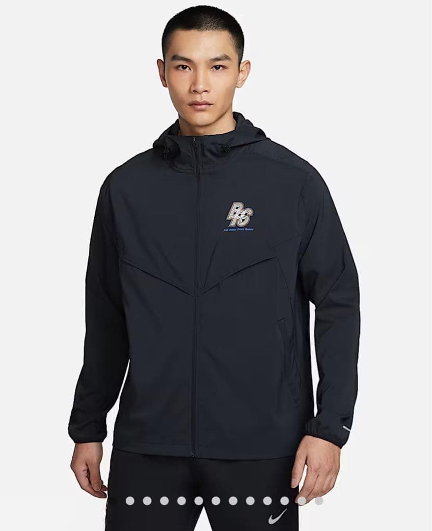 NIKE ランニングジャケット　ウィンドブレーカー　撥水　黒　ブラック　XL新品