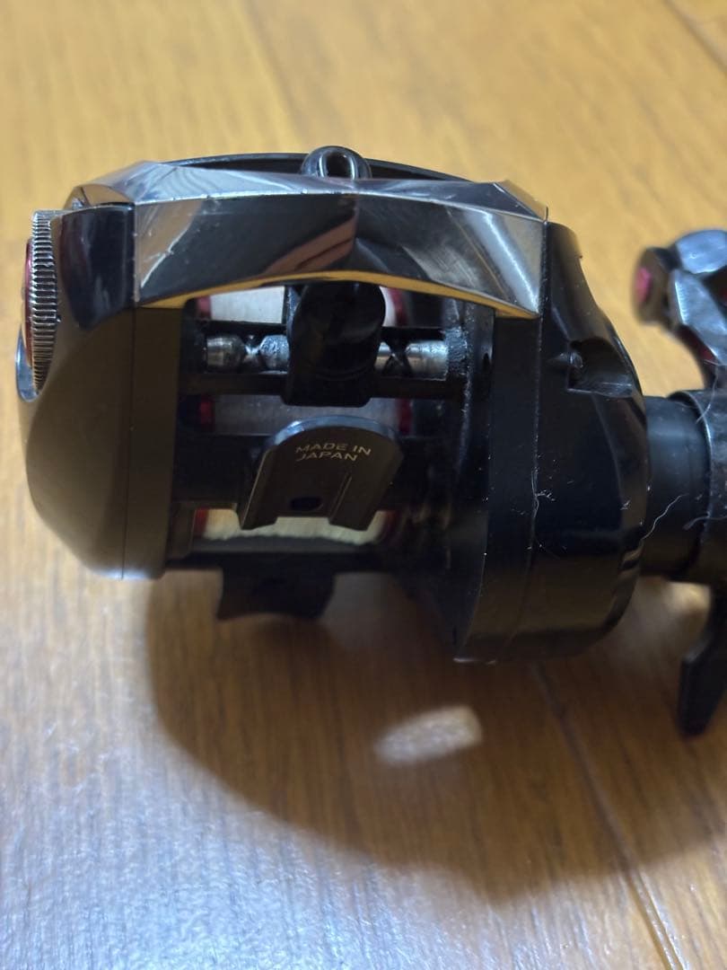 Daiwa SS AIR 8.1 LEFTハンドル　ドラグサウンド装備