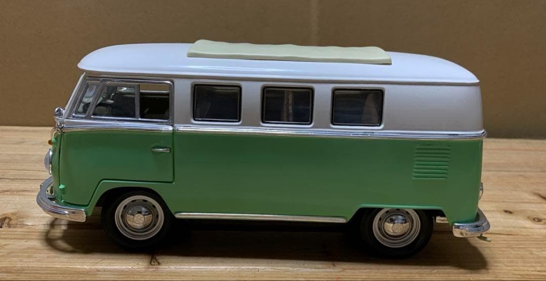ミニカー 1/18 VW　フォルクスワーゲン　タイプⅡ　1962