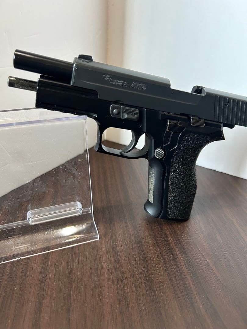 東京マルイ　SIG SAUER P226E2 ガスガン