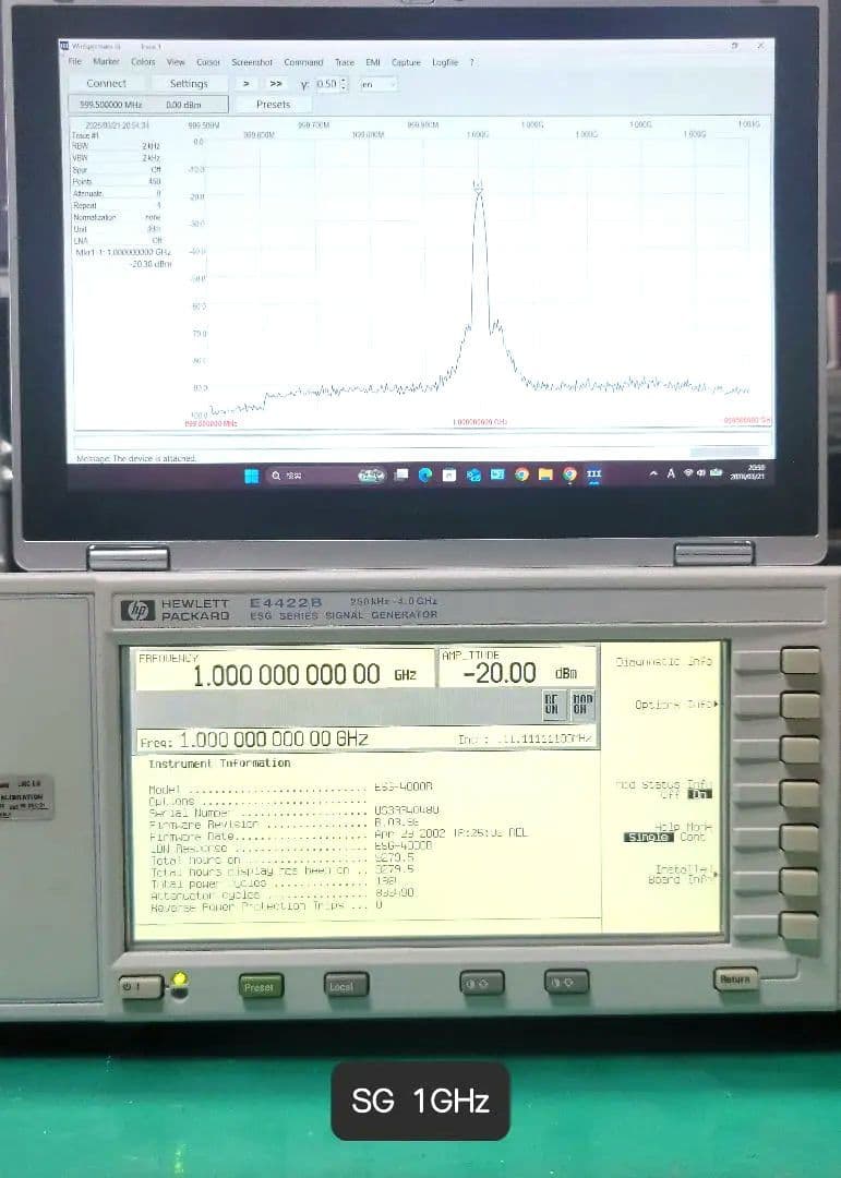 HP E4422B 250KHz-4.0GHz シグナルジェネレータ 現状動作品
