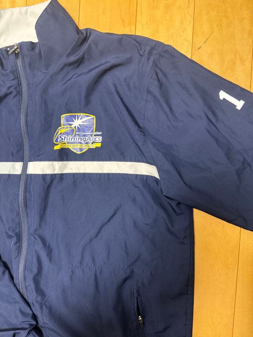 Under Armour ShiningAcs ウォームアップウェア セット